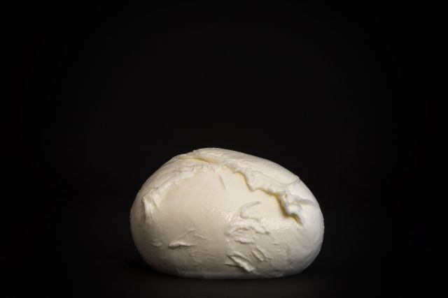 Mozzarella di bufala a temperatura ambiente