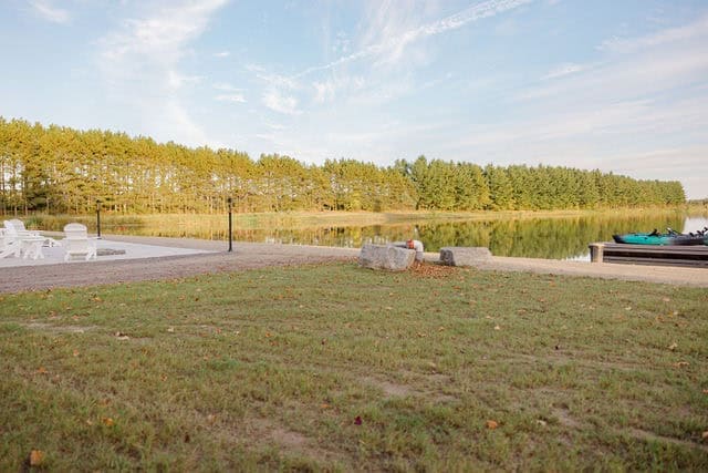Thee Farm wedding venue in Kemptville, Ontario