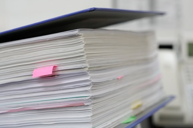大量の書類・資料