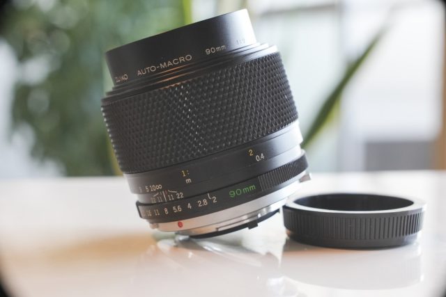 OLYMPUS OM ZUIKO AUTO MACRO 90㎜ F2のレンズ外観
