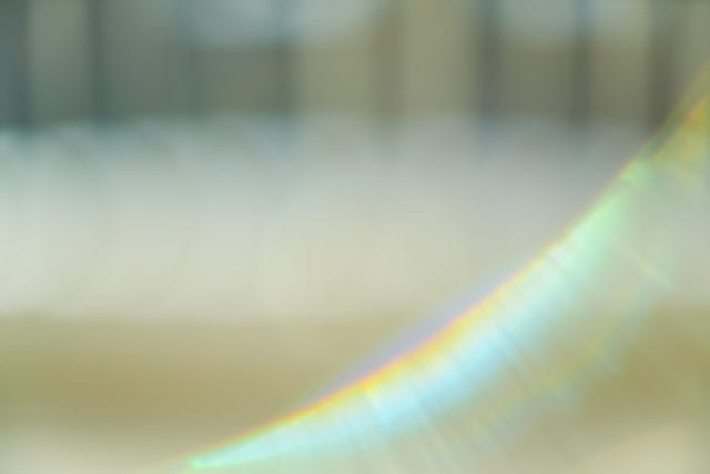 Olympus OM-System G.ZUIKO AUTO-S 55mm f1.2 銀枠前期 作例 7色の虹ゴースト