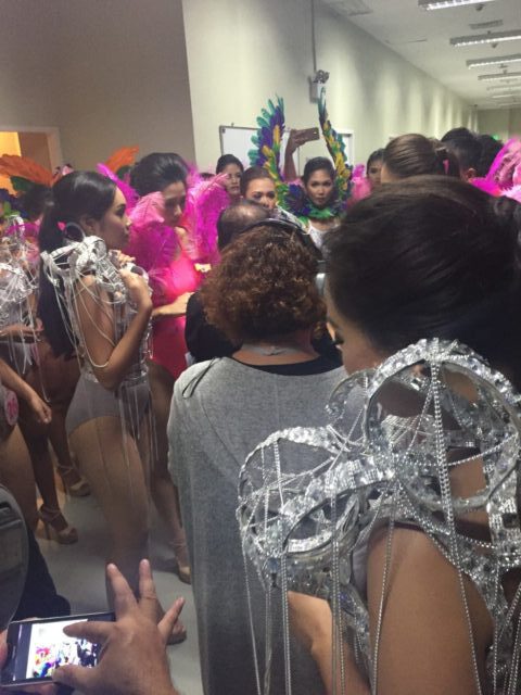 Backstage, Prayer before the show