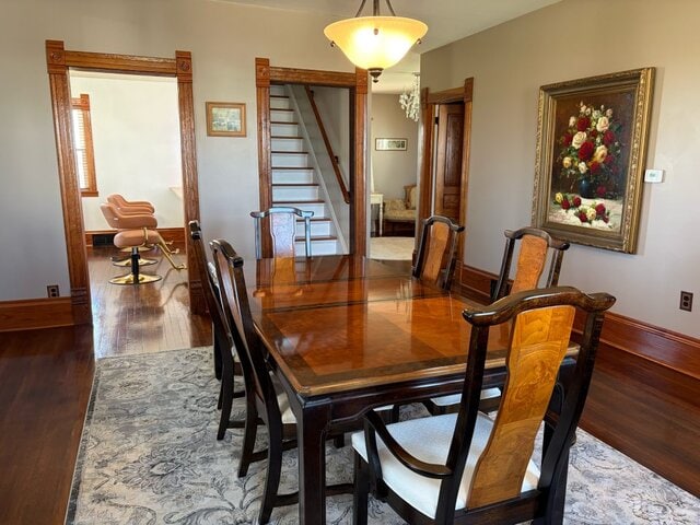Farmhouse dining room