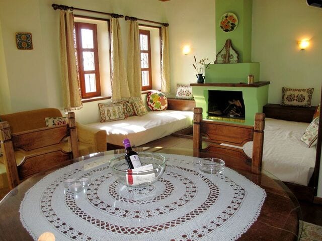 Nymfaio guest house