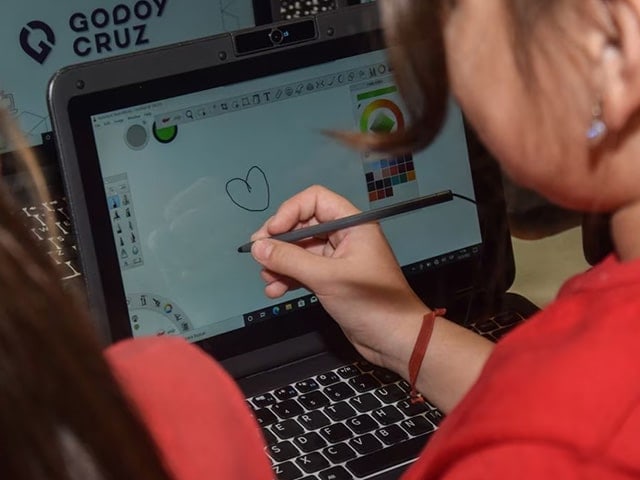 EXO Educación junto al programa EDUTEC del municipio de Godoy Cruz