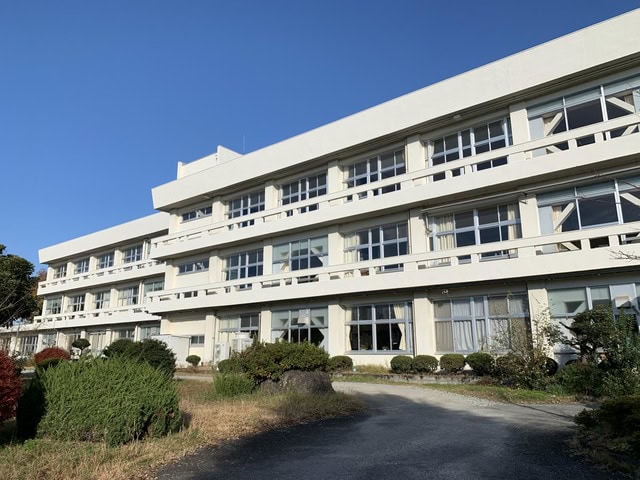 相模金子売地780万円 大井町立湘光中学校