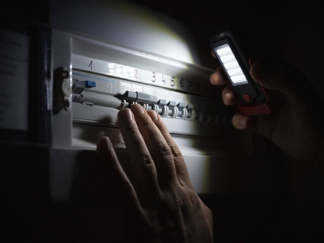 Hybrydowe falowniki – zalety i wady (3)