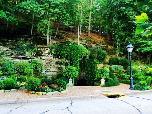 grotto spring eureka springs