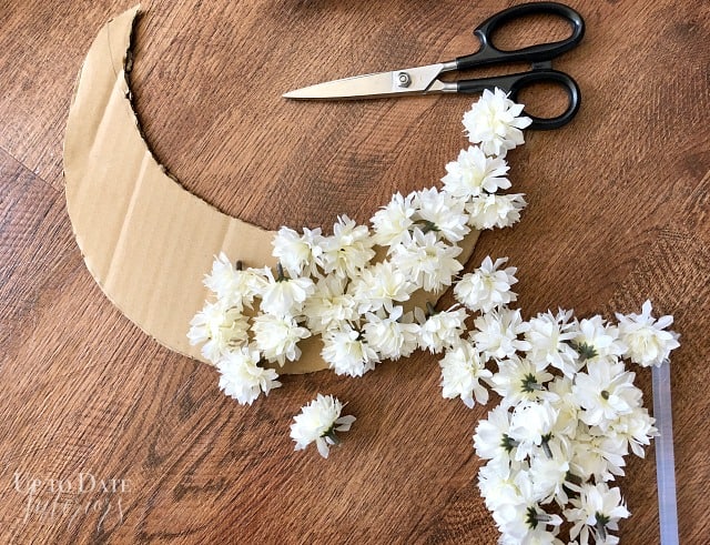 Crescent Floral Moon Wreath Flowers Glue