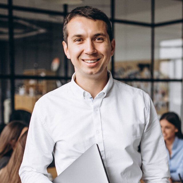 Selçuk Öncel – Sistem Altyapı Direktörü
