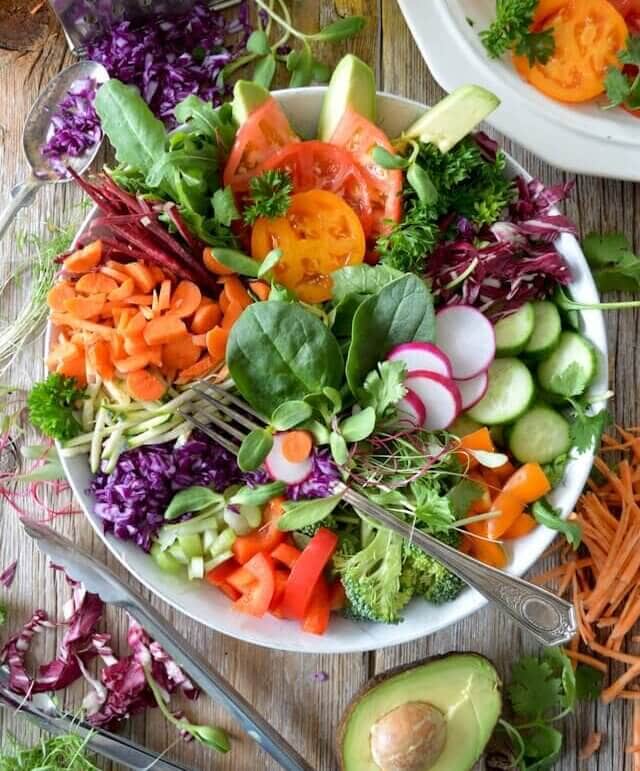 Los vegetales y las frutas son un complemento importante en la nutrición y el rendimiento deportivo.