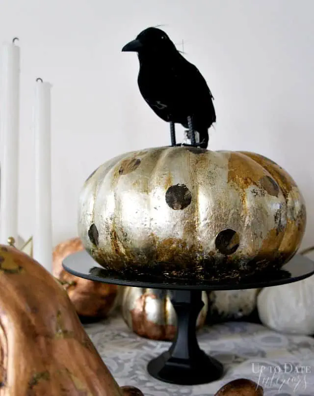 Beautiful west elm inspired cake stand DIY for $2