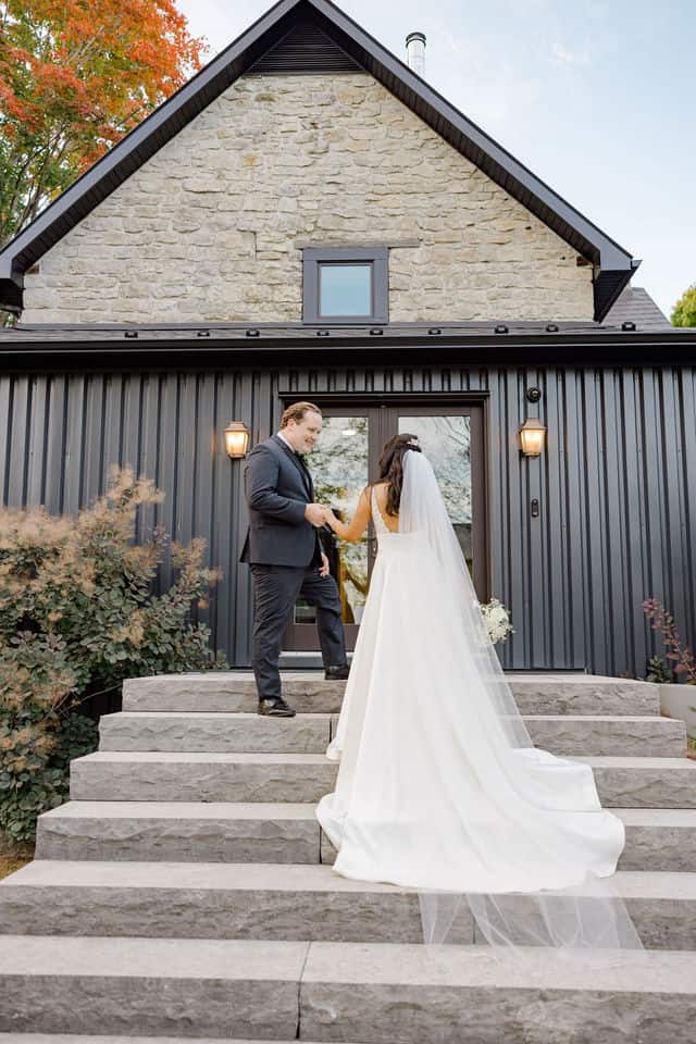 Thee Farm wedding in Kemptville by Grey Loft Studio