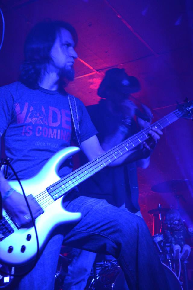 James Brennaman Performs in Arizona at the Big Fish Pub, on Bass Guitar
