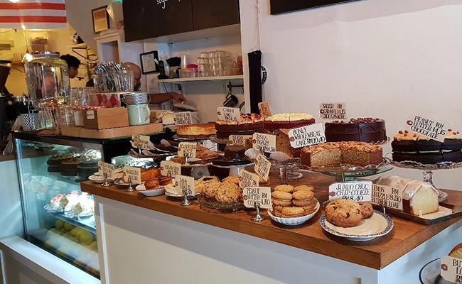 Look at Some Early Famous Cakes