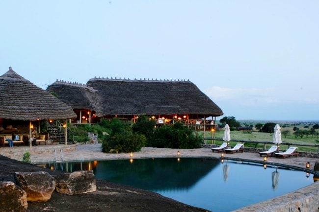Uganda luxury tours 2026
