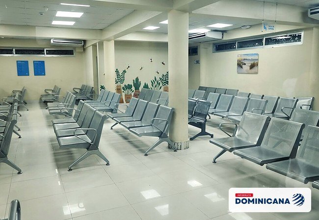 Paro médico de 24 horas deja sin consultas a pacientes que no sabían de la huelga