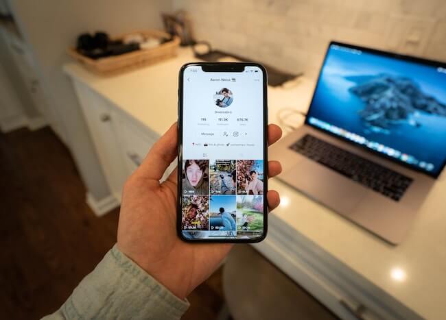 Log-Out-from-your-TikTok-account-and-Log-Back-In