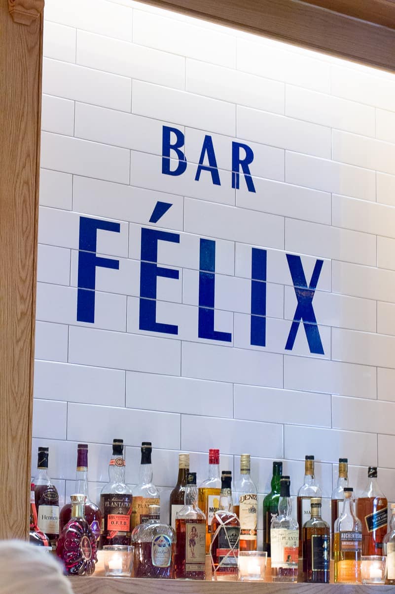 Bar Felix Charleston