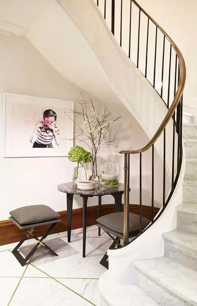 5-662x1024 5-662x1024 entryway decorating ideas 29 Entryway Decorating Ideas That Make For A Stunning First Impression 5 662x1024