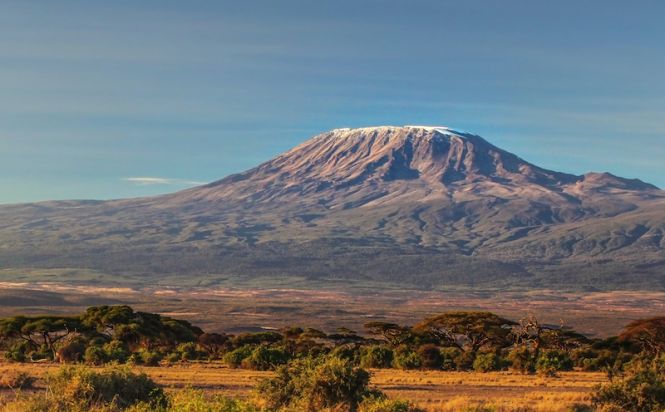 Mont Kilimandjaro, Magazine Pages Jaunes