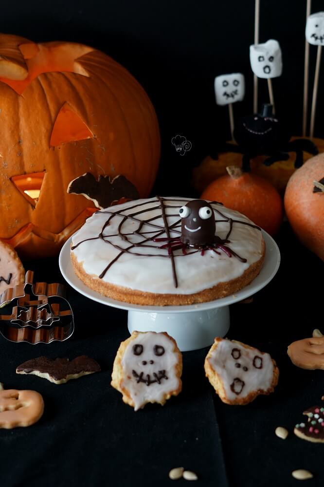 Halloween - Spinnennetzkuchen 3 Halloweenkuchen