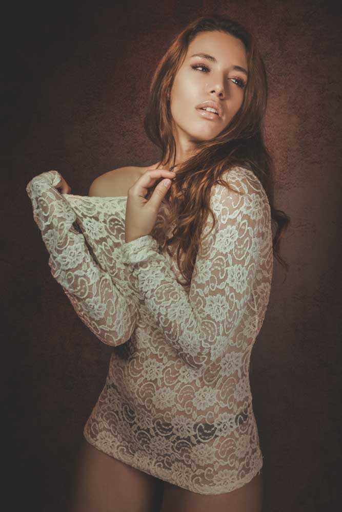 fotografia di ritratto artistica ritratto fotografico donna in intimo