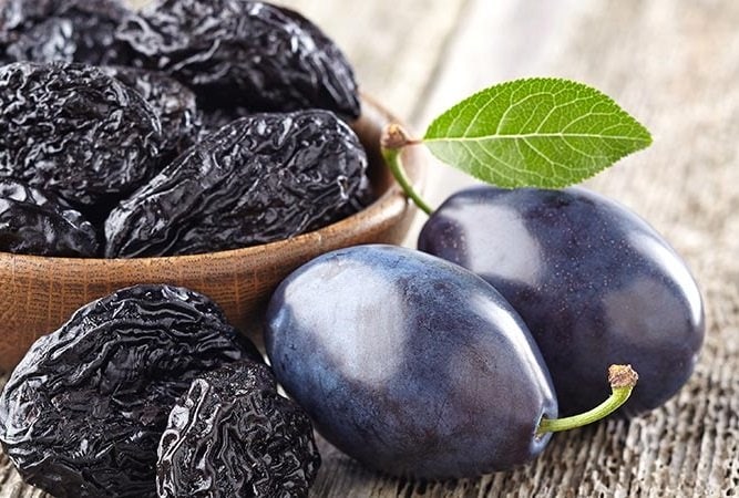 Prunes - Image 3