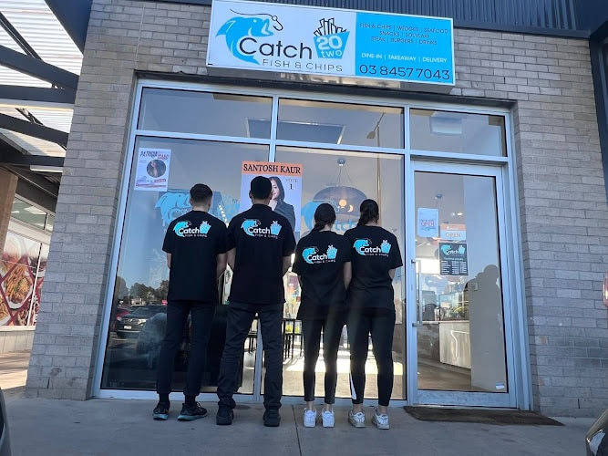 Catch 20Two — fish and chip shop in Epping, Victoria