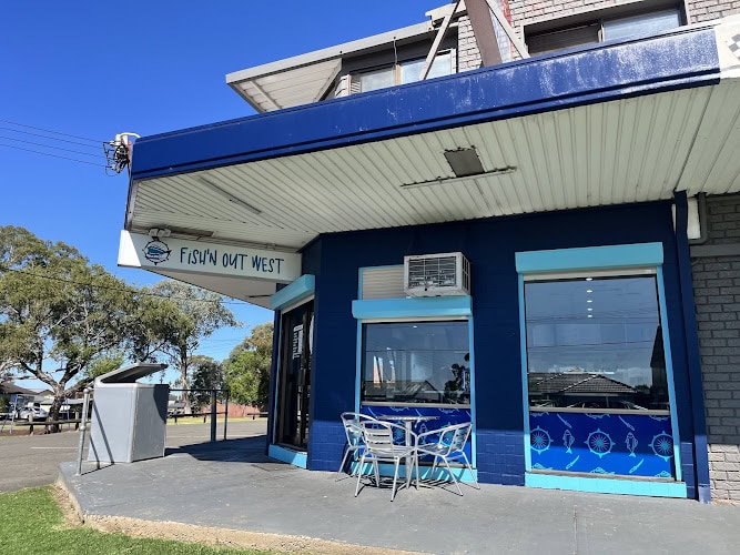 Fish'N Out West — fish and chip shop in Blacktown, New South Wales