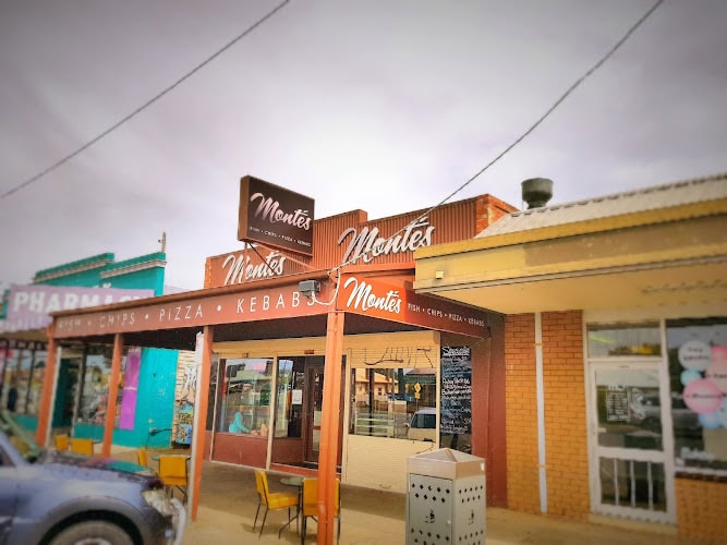 Monte’s Fish Chips & Pizza Bar — fish and chip shop in Sebastopol, Victoria