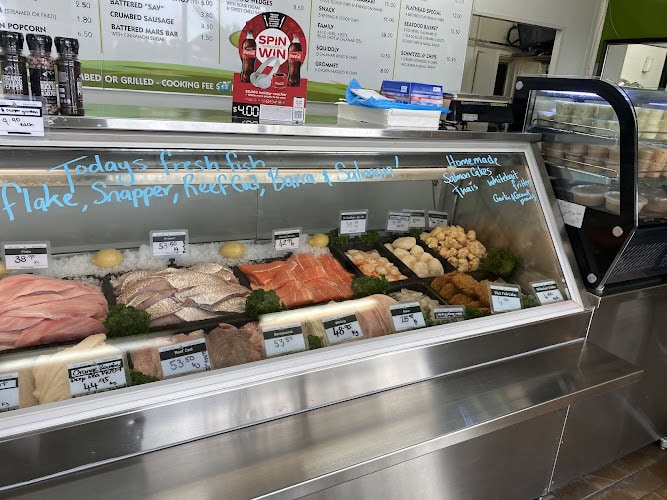 Rio Vista Seafoods — fish and chip shop in Broadbeach Waters, Queensland
