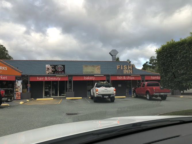 Fish Inn — fish and chip shop in Regents Park, Queensland