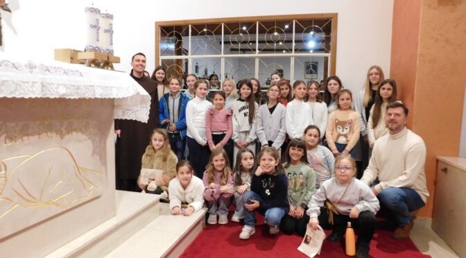 Najmlađi raspjevani remetski romari u Brezovici