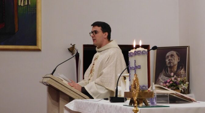 Svetkovina sveca tame i svjetla, šutnje i ljubavi