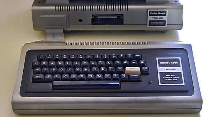 Der legendäre Tandy TRS-80 (Foto via Wikimedia; siehe Bildnachweis unten)