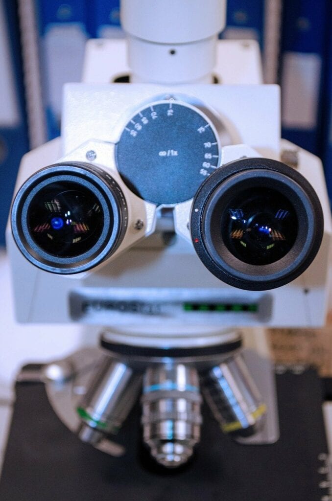 microscope, white, chemistry-219984.jpg