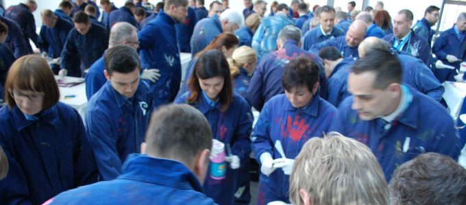 Gemeinsam malen Teambuilding Kick-Off in Potsdam