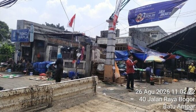 Pasca Terjadinya Kecelakaan di Kramat Jati, Tokoh Masyarakat Dan Pedagang Ikan Minta Tidak Direlokasi