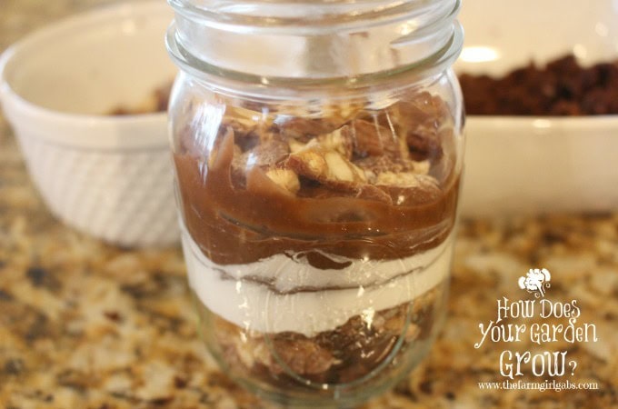 Snickers Brownie Trifle - Mason Jar Layers