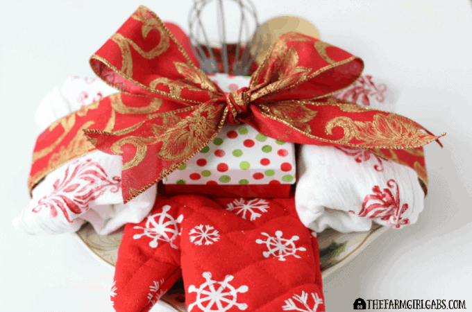 Yuletide Greetings Hostess Gift Feature 2