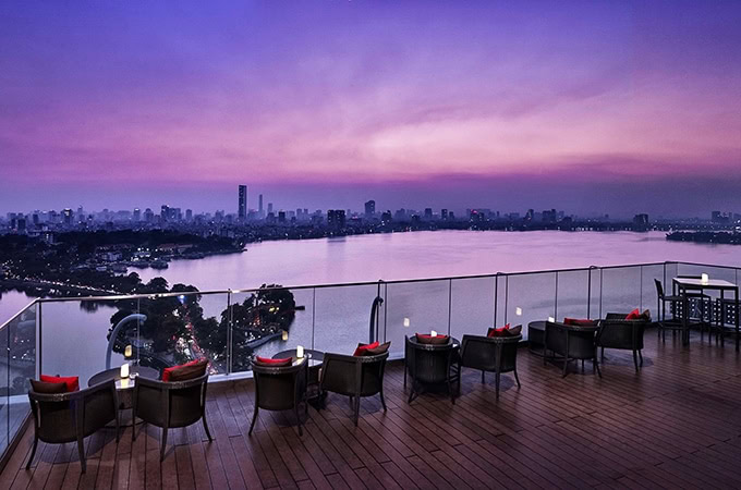 rooftop bar, vietnam