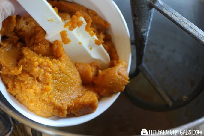 Pumpkin Whoopie Pies - step 1