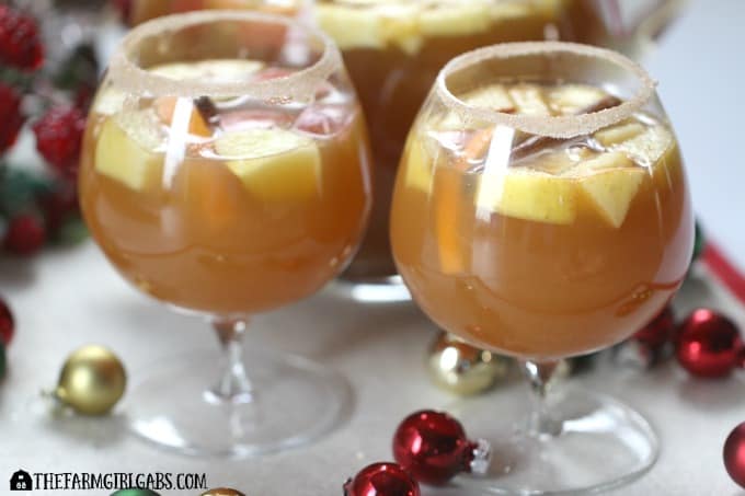 Spiced Apple Cider Sangria - Feature