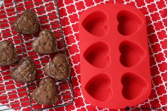 Brownie Conversation Hearts 