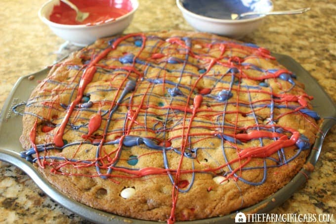 Firecracker Cookie Cake - step2