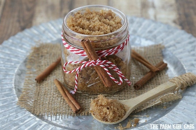 Give the gift of pampering this holiday with this easy DIY Cinnamon Sugar Scrub!