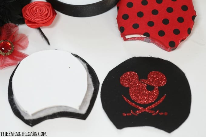 Aargh you ready for a little Disney fun mateys? Create your own pair of Mickey Mouse Pirate Ears. This craft is perfect to make for an upcoming trip to Walt Disney World or on the Disney Cruise Line.