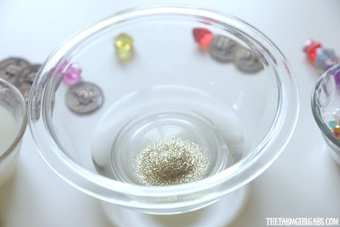 I bet Captain Jack Sparrow will go crazy for this Pirate's Booty Slime it has the perfect amount of gold and gems. Making slime is a fun craft activity for kids and adults. Savvy?