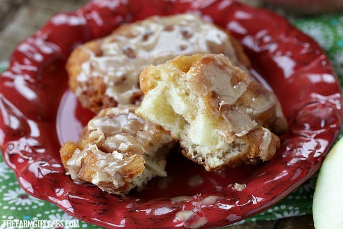 Fall is a perfect time to whip up a batch of these delicious Cinnamon Glazed Apple Fritters.